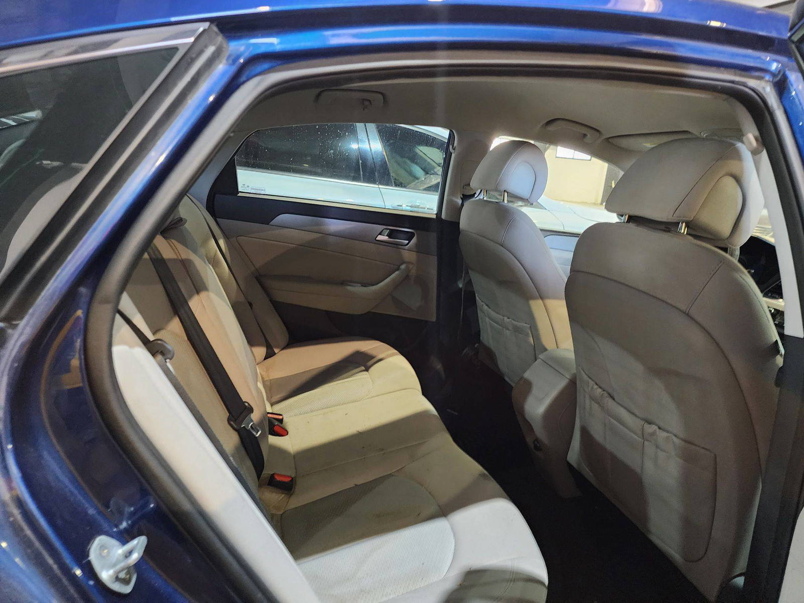 2016 HYUNDAI SONATA — 187637 Miles — Lot 72454314 — Al Quoz - Marhaba Auctions Used Cars - Image 7