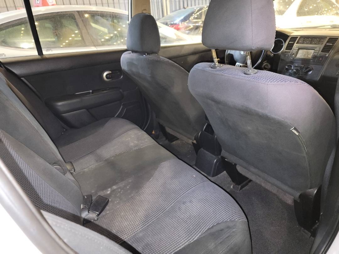 2012 NISSAN VERSA — 188564 Miles — Lot K218559 - Marhaba Auctions Used Cars - Image 5