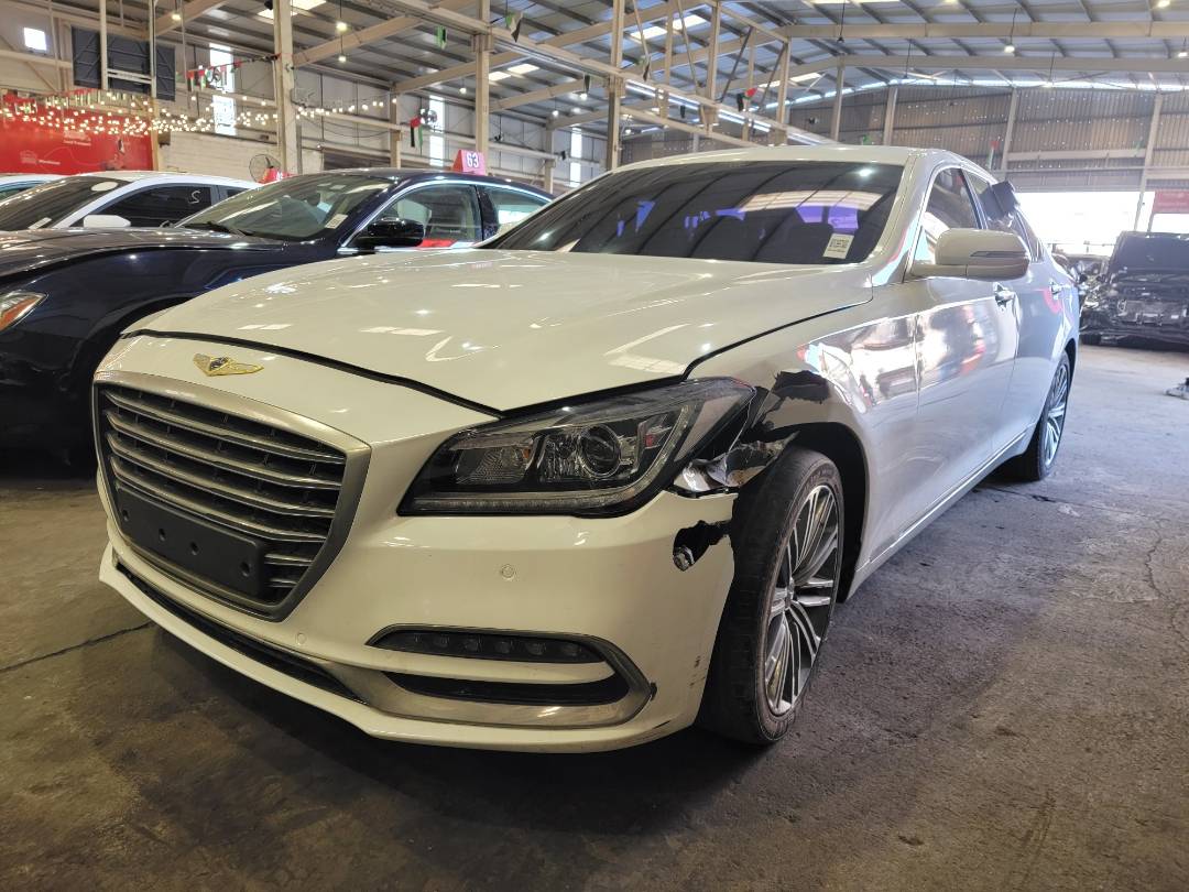 2017 GENESIS G80 — 196607 KM — Lot 191244 — Main - Marhaba Auctions Used Cars - Image 5
