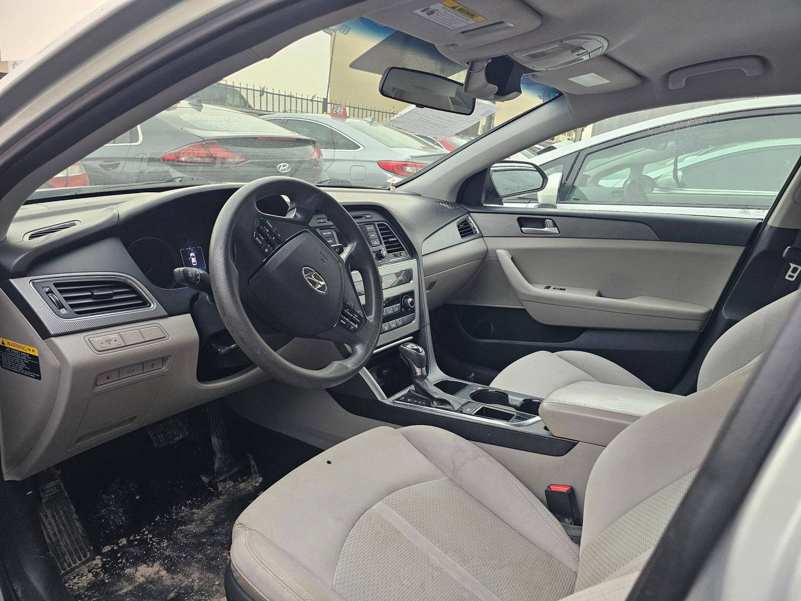 2015 HYUNDAI SONATA — 193230 Miles — Lot 92411365 — Main - Marhaba Auctions Used Cars - Image 8