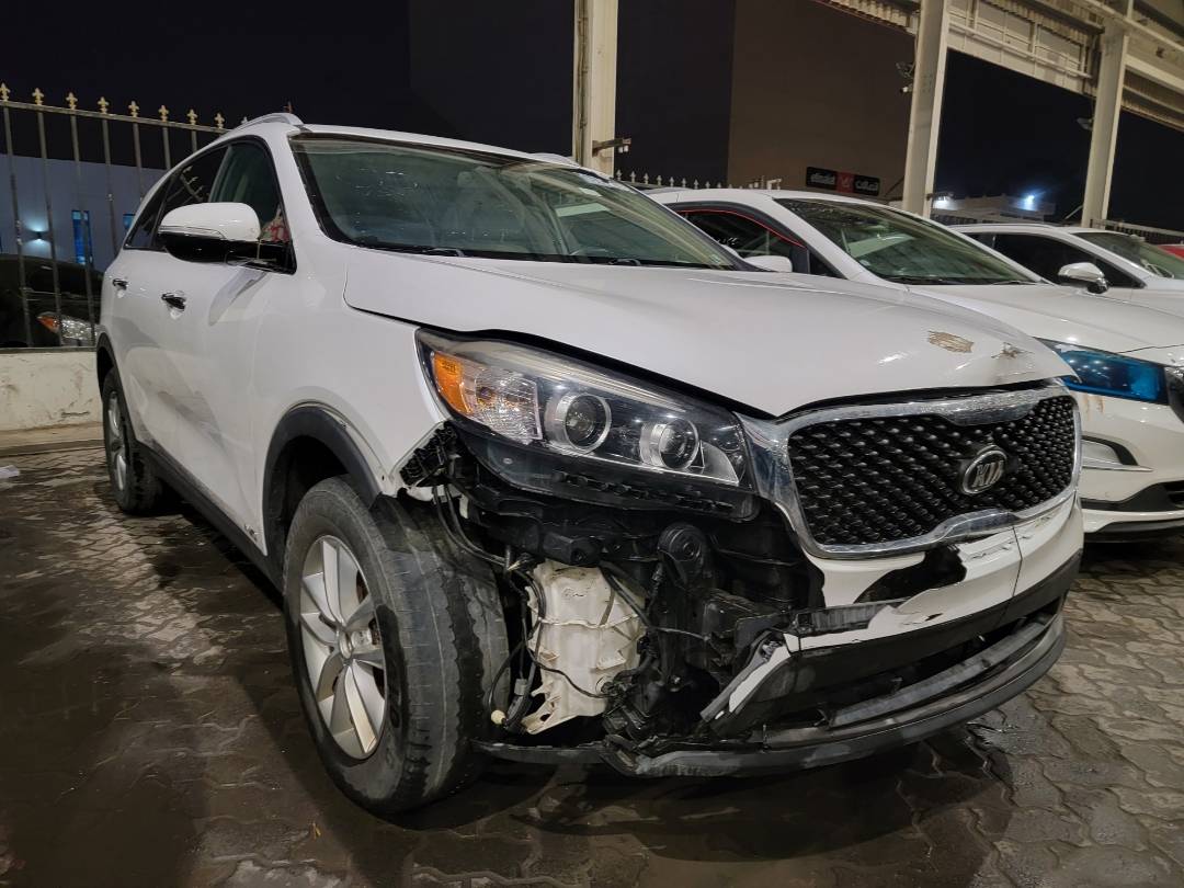 2018 KIA SORENTO — 129613 Miles — Lot 58746 — Main - Marhaba Auctions Used Cars - Image 4