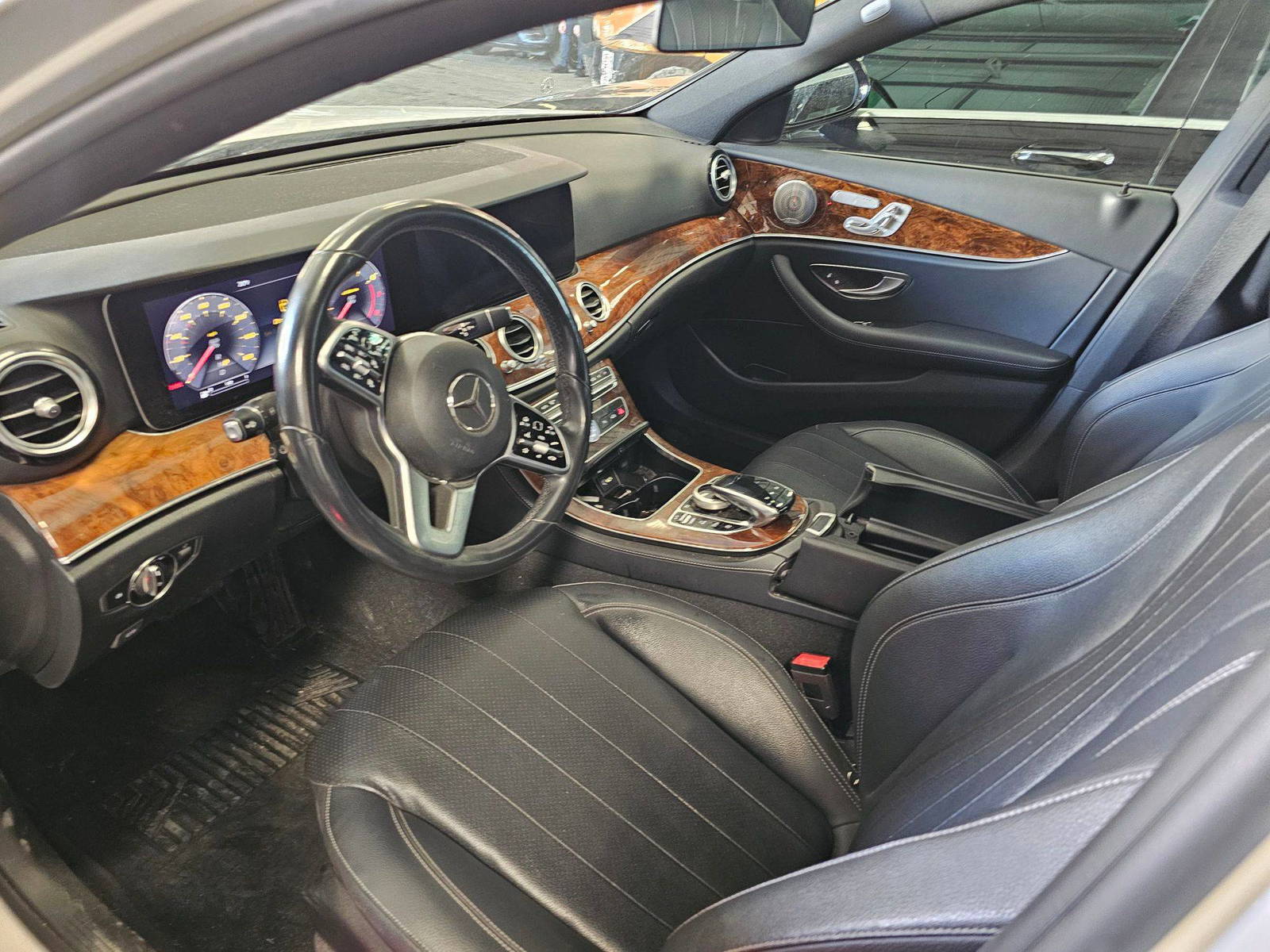 MERCEDES BENZ E 350 2020 - Marhaba Auction Used Cars - Image 8