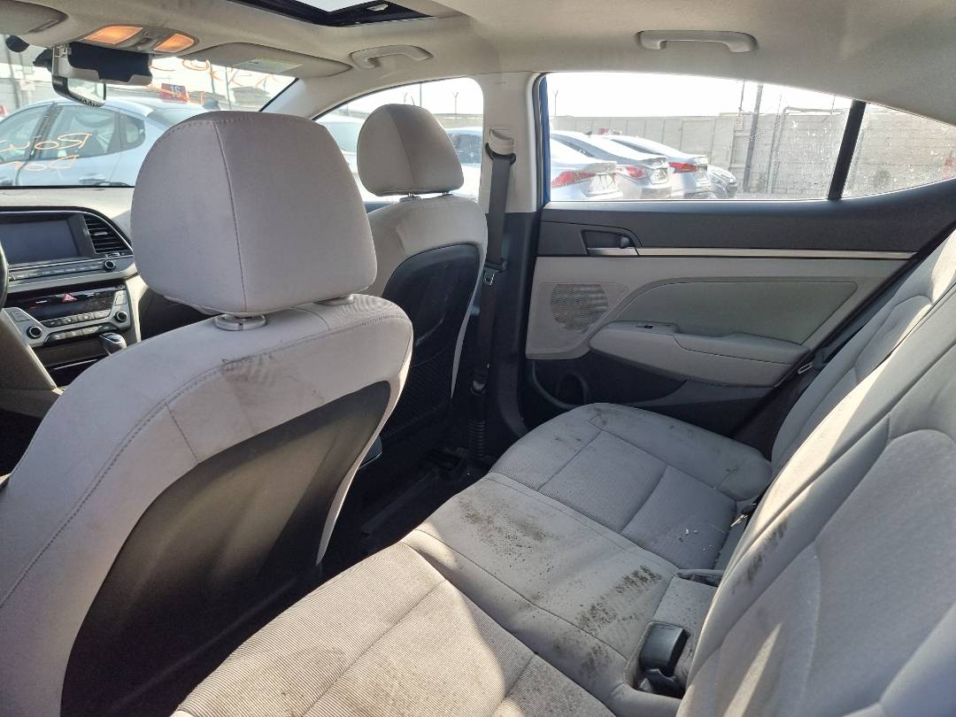 2018 HYUNDAI ELANTRA — 120589 Miles — Lot H286437 — Ind. 12 - Marhaba Auctions Used Cars - Image 7