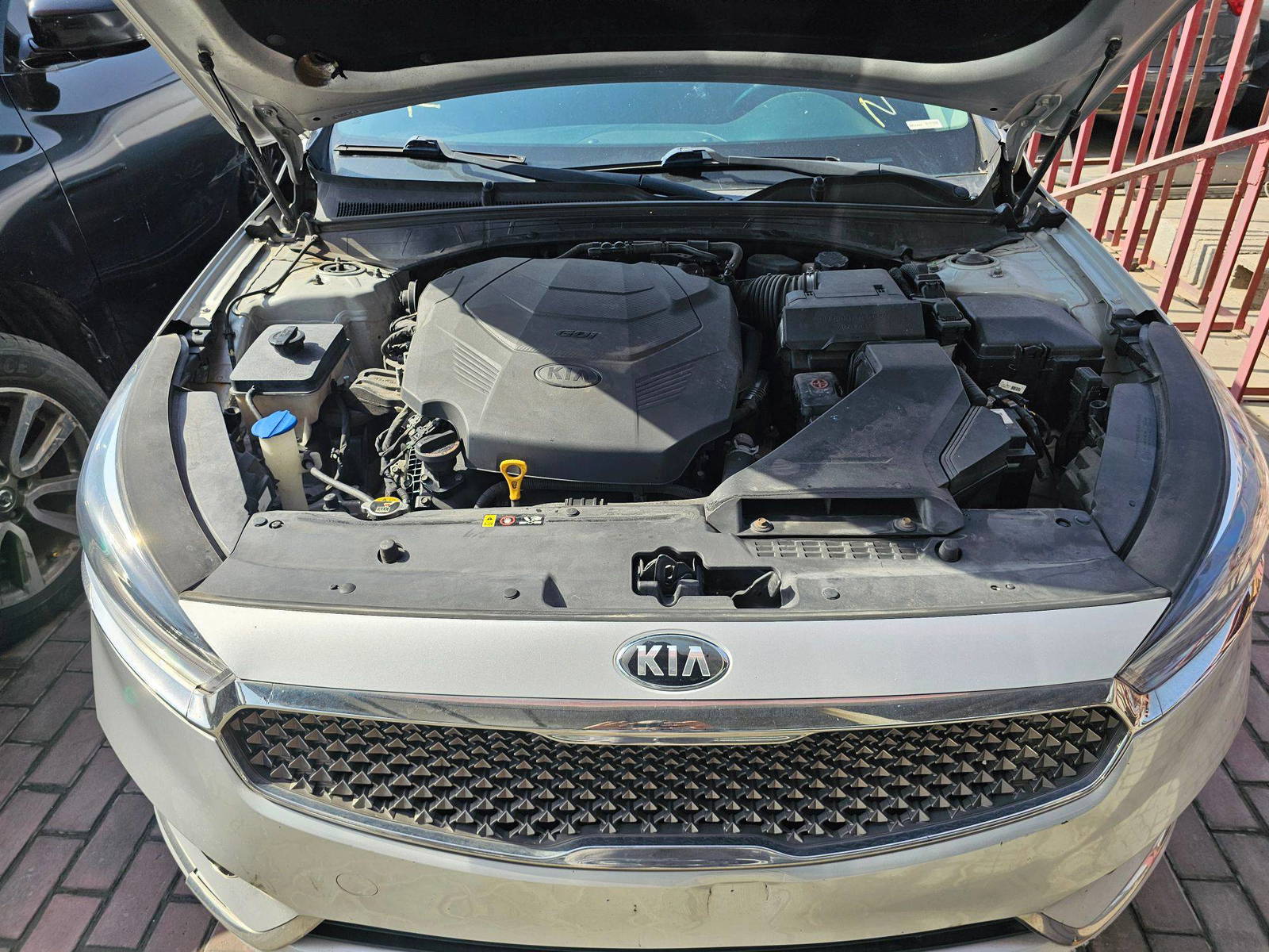 2018 KIA CADENZA — 141995 Miles — Lot 62168395 — Main - Marhaba Auctions Used Cars - Image 12