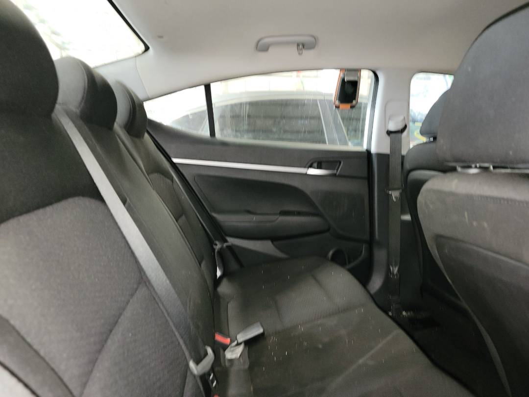 2019 HYUNDAI ELANTRA — 72375 Miles — Lot 64886 - Marhaba Auctions Used Cars - Image 5
