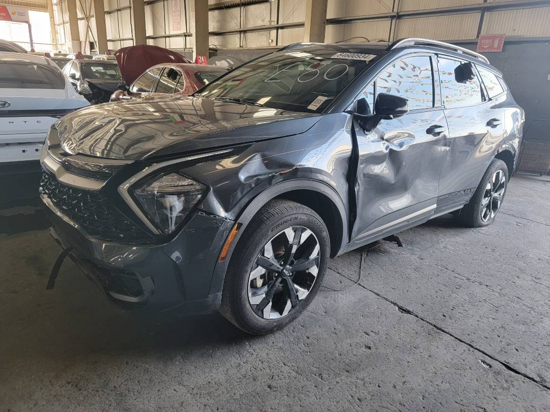 2023 KIA SPORTAGE — 24038 Miles — Lot 84600934 — Main - Marhaba Auctions Used Cars - Image 4