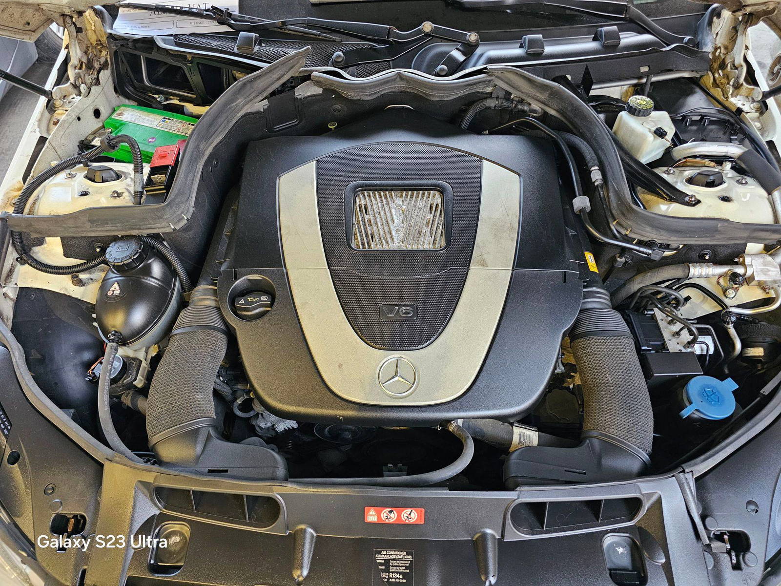 MERCEDES BENZ C300 2011 - Marhaba Auction Used Cars - Image 10