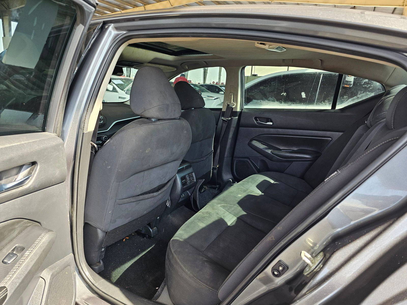 2019 NISSAN ALTIMA — 154319 Miles — Lot 7265040 — Souq - Marhaba Auctions Used Cars - Image 6