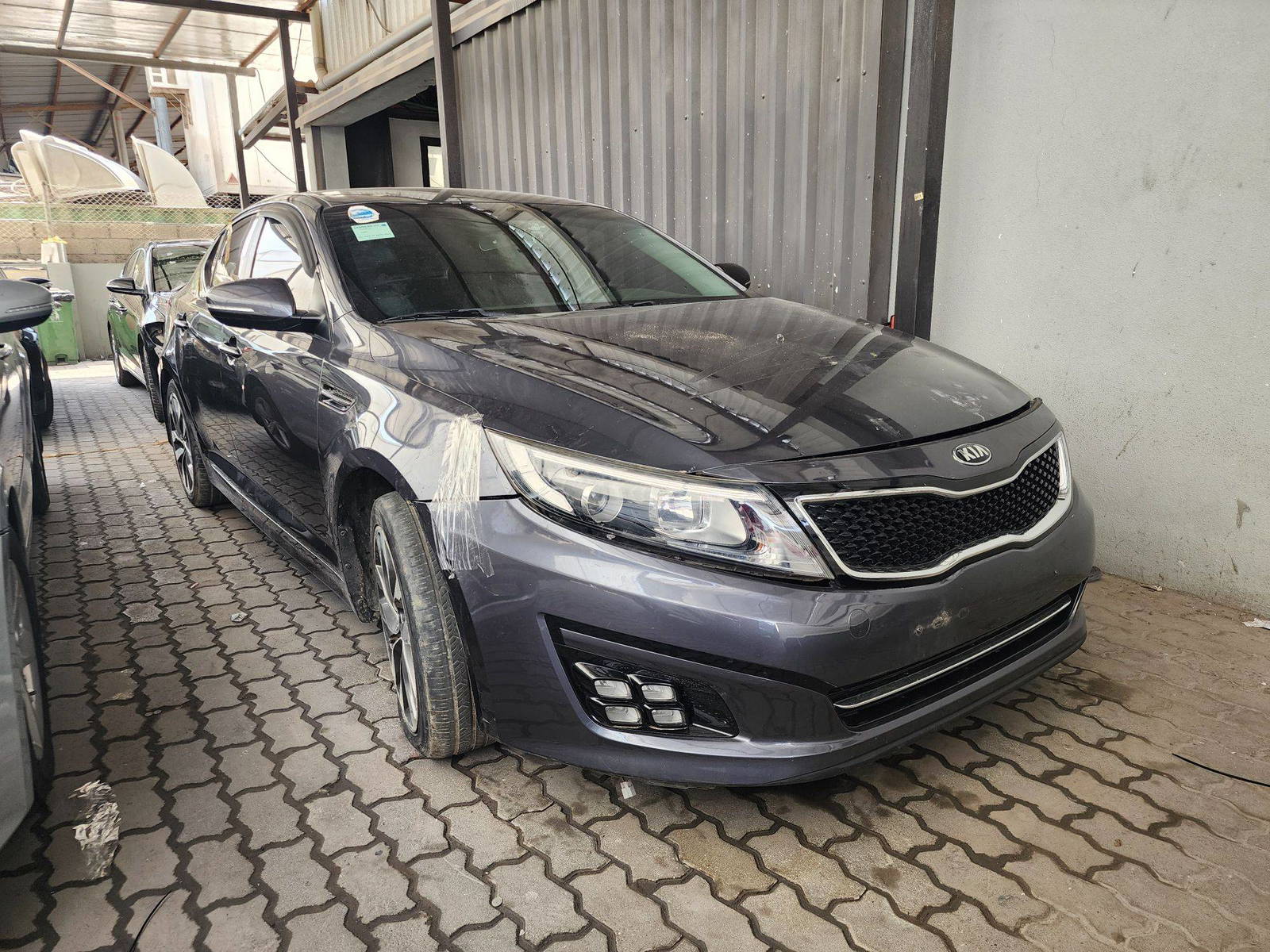 2015 KIA K5 — 160544 KM — Lot 547708 — Al Quoz - Marhaba Auctions Used Cars - Image 4