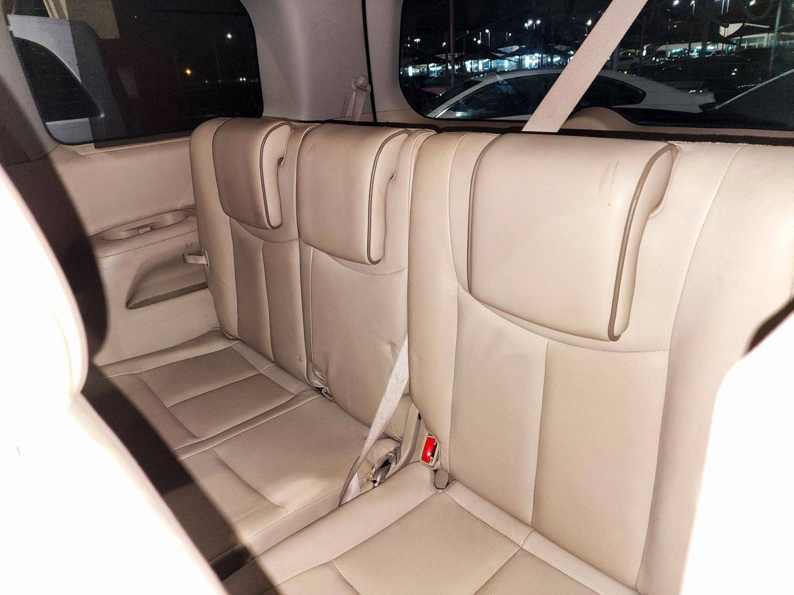 2012 NISSAN QUEST — 161149 Miles — Lot 3C9035082 — Souq - Marhaba Auctions Used Cars - Image 6