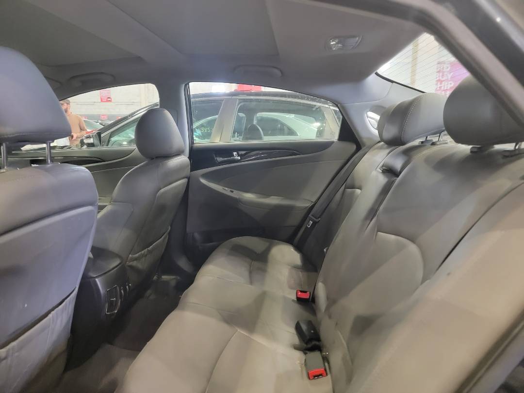 2013 HYUNDAI SONATA — 219119 Miles — Lot 37048554 — Main - Marhaba Auctions Used Cars - Image 8
