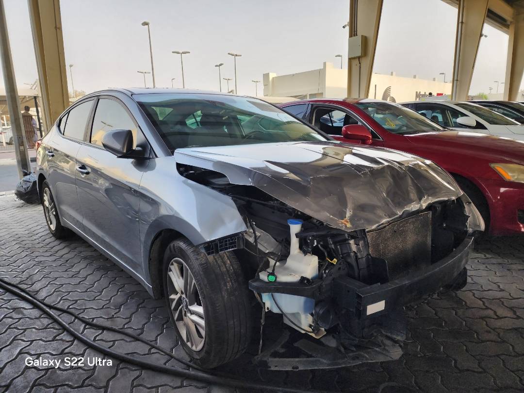 2019 HYUNDAI ELANTRA — 154876 Miles — Lot 39118449 — Main - Marhaba Auctions Used Cars - Image 4