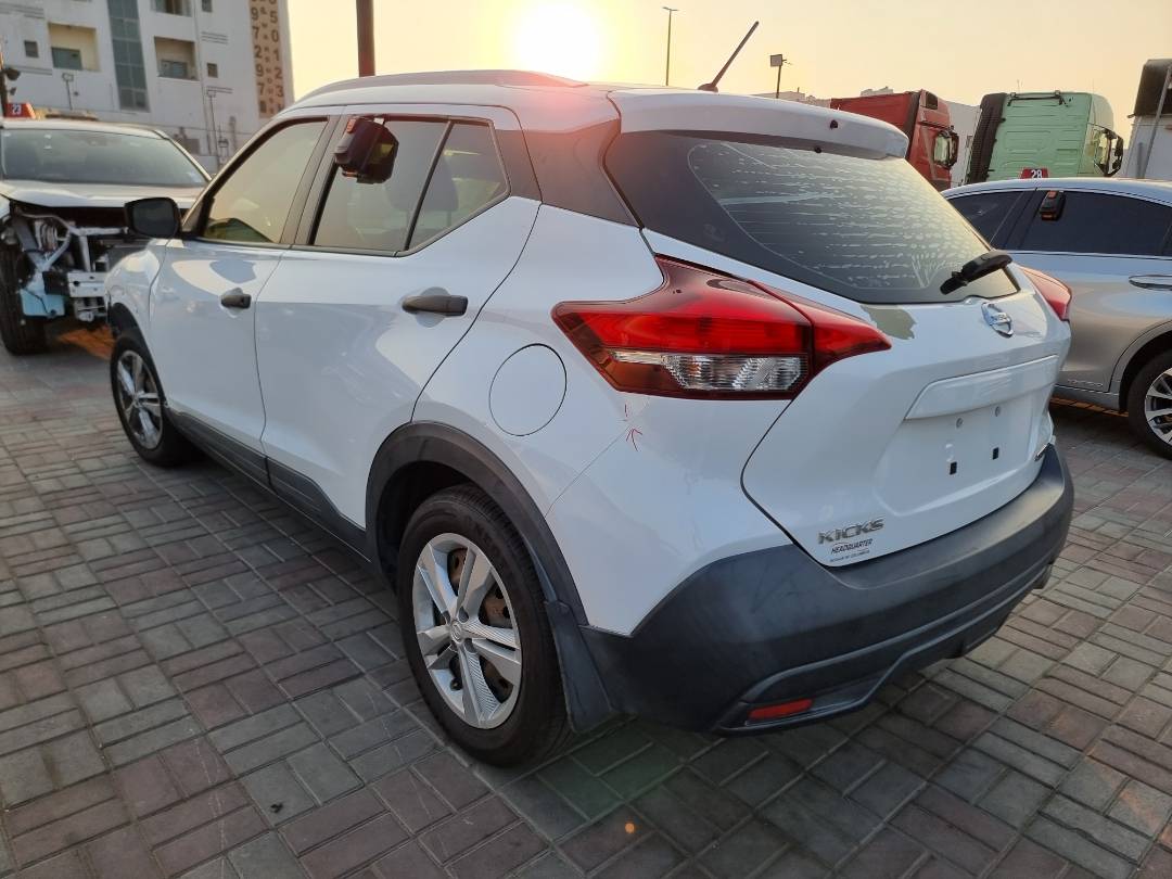 2019 NISSAN KICKS — 52434 Miles — Lot 2KL479387 — Ind. 12 - Marhaba Auctions Used Cars - Image 5