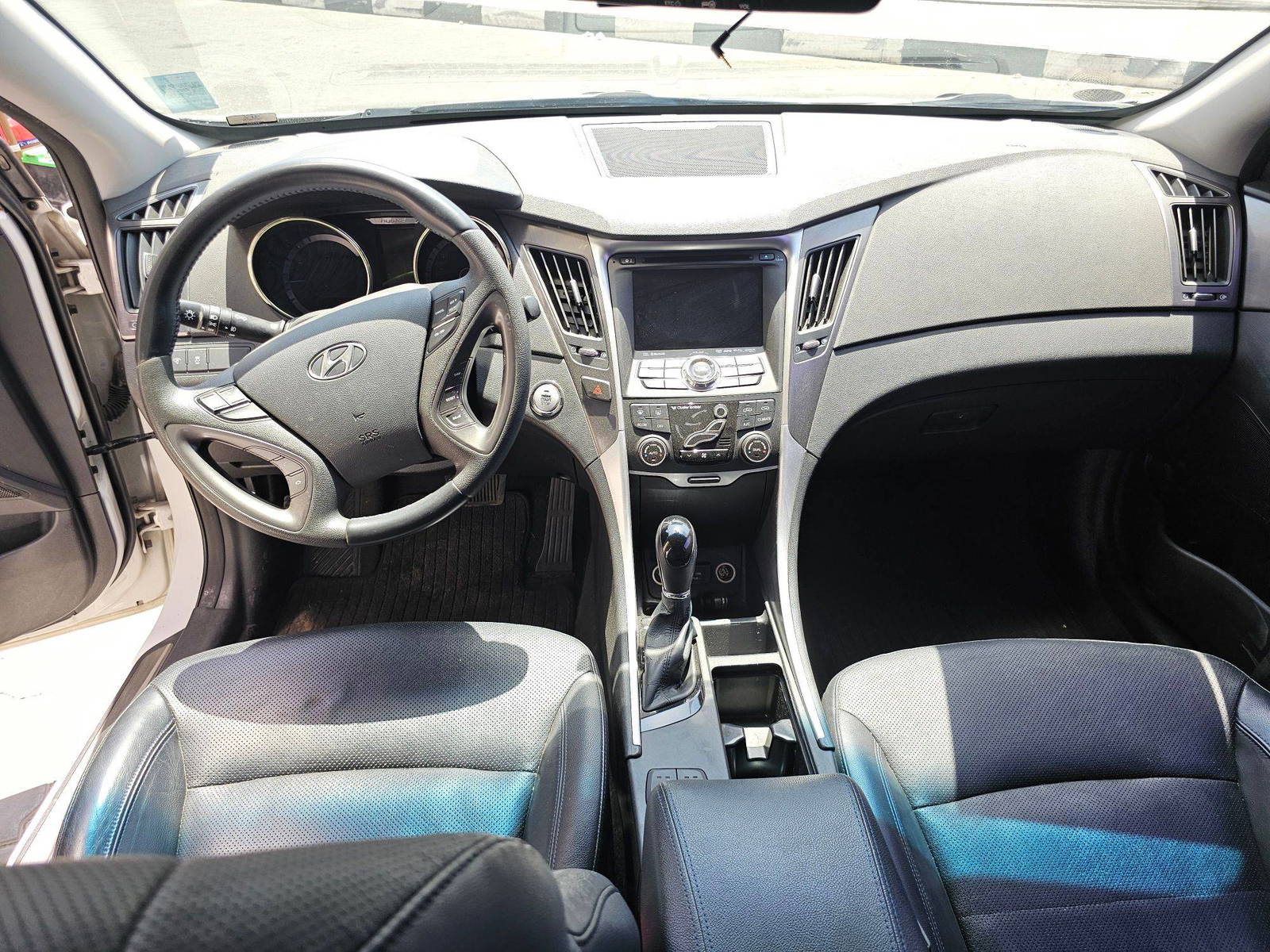 2012 HYUNDAI SONATA — 246524 KM — Lot 024806 — Main - Marhaba Auctions Used Cars - Image 7