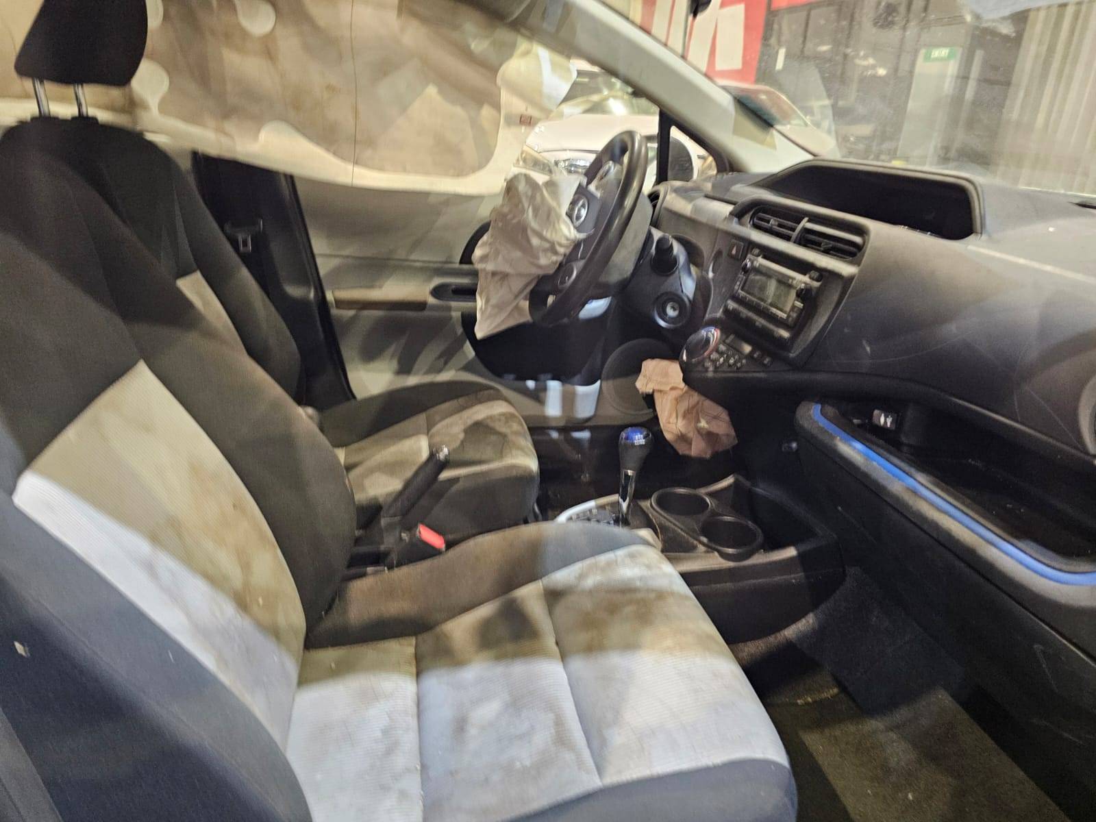2013 TOYOTA PRIUS — 195135 Miles — Lot 555770 — Main - Marhaba Auctions Used Cars - Image 8