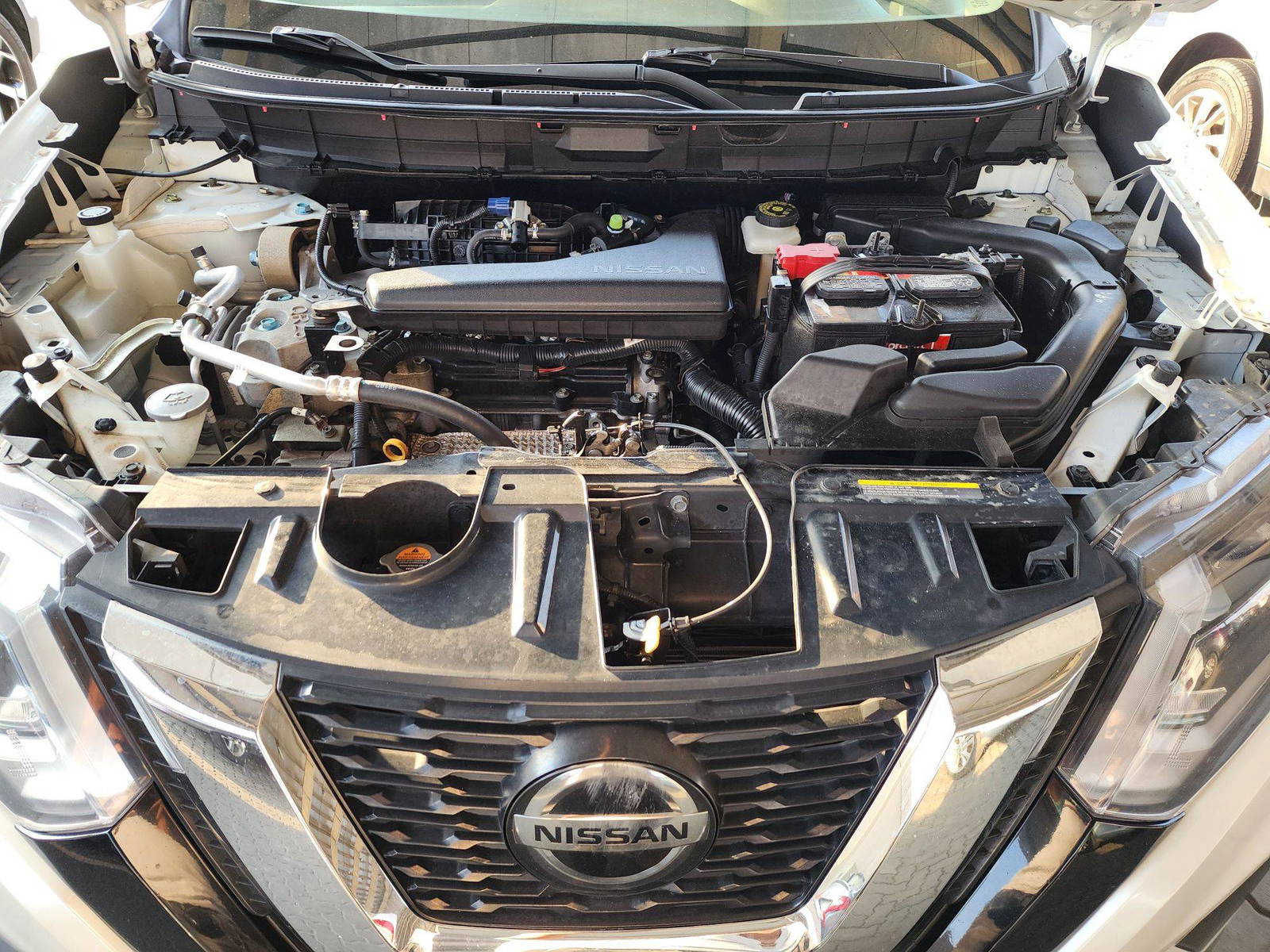 2018 NISSAN ROGUE — 130824 Miles — Lot 64592494 — Souq - Marhaba Auctions Used Cars - Image 11