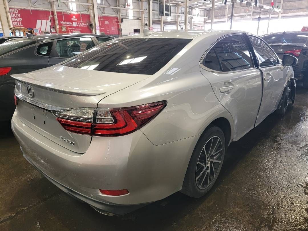 2016 LEXUS ES 350 — 43946 Miles — Lot G7G2232104 — Main - Marhaba Auctions Used Cars - Image 3