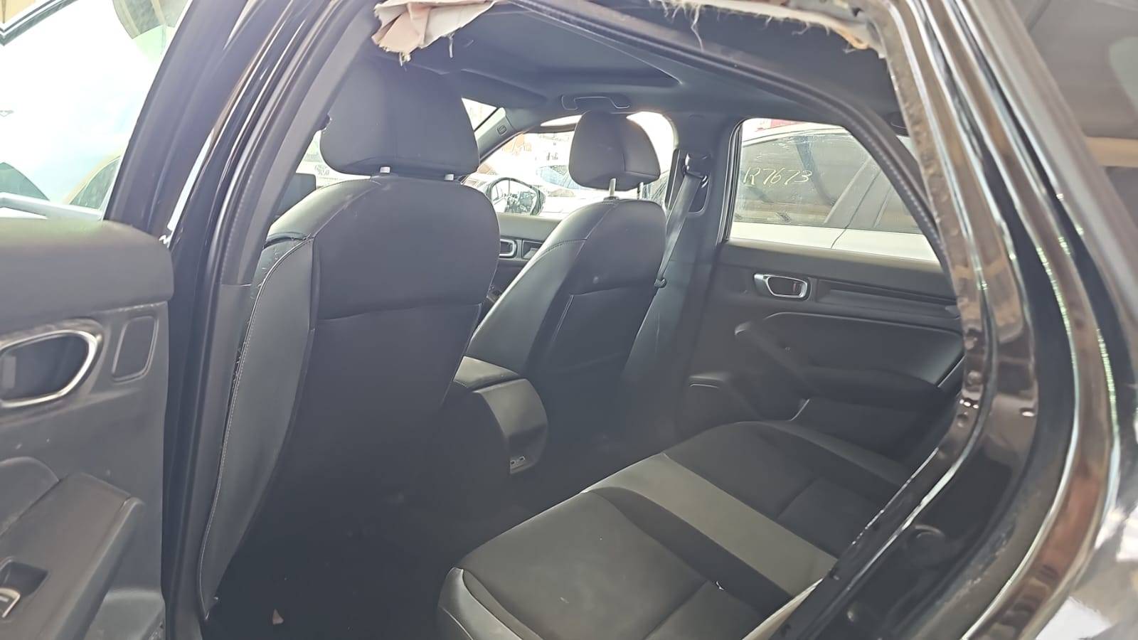 2022 HONDA CIVIC — sold — 98181 KM — Lot F57NH102541 — Souq - Marhaba Auctions Used Cars - Image 7