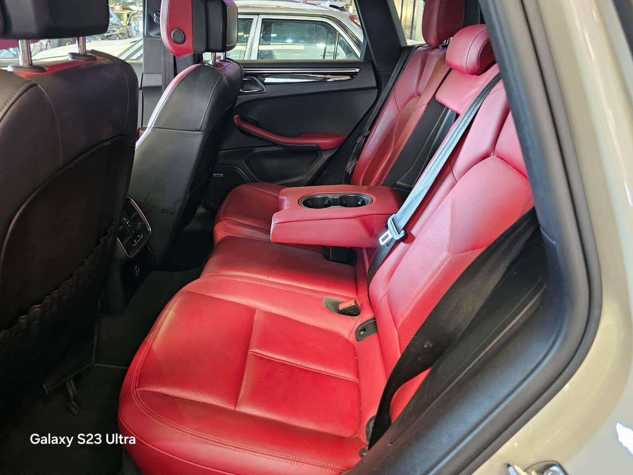 PORSCHE MACAN 2022 - Marhaba Auction Used Cars - Image 6