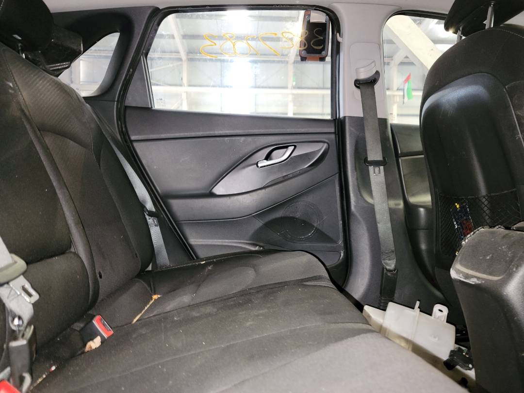 2018 HYUNDAI ELANTRA GT — 56105 Miles — Lot 38277083 - Marhaba Auctions Used Cars - Image 5