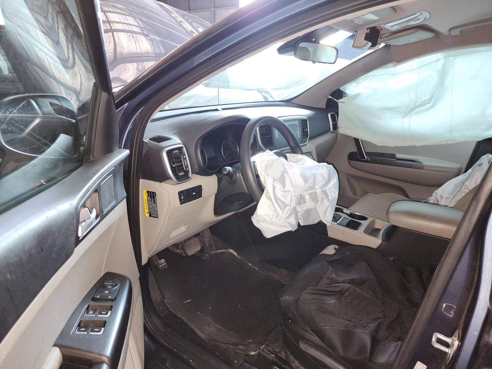 2020 KIA SPORTAGE — 81287 Miles — Lot 28441 — Ind. 12 - Marhaba Auctions Used Cars - Image 9