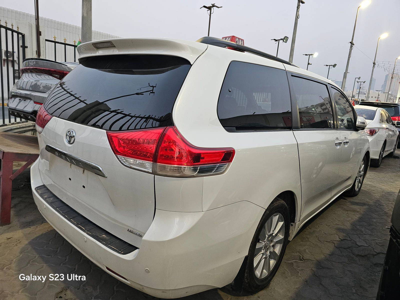 TOYOTA SIENNA 2013 - Marhaba Auction Used Cars - Image 5