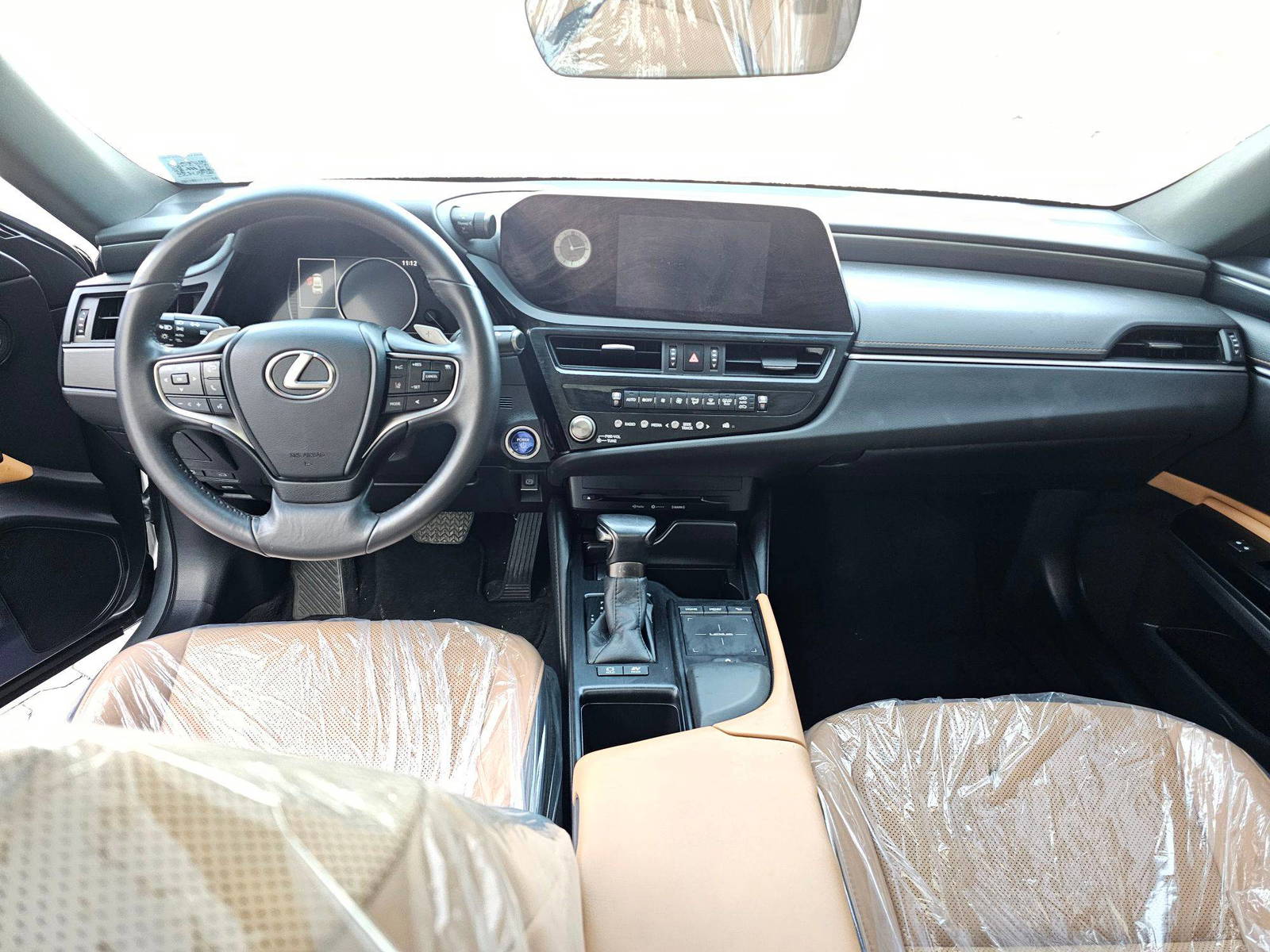 LEXUS ES 300H 2022 - Marhaba Auction Used Cars - Image 7