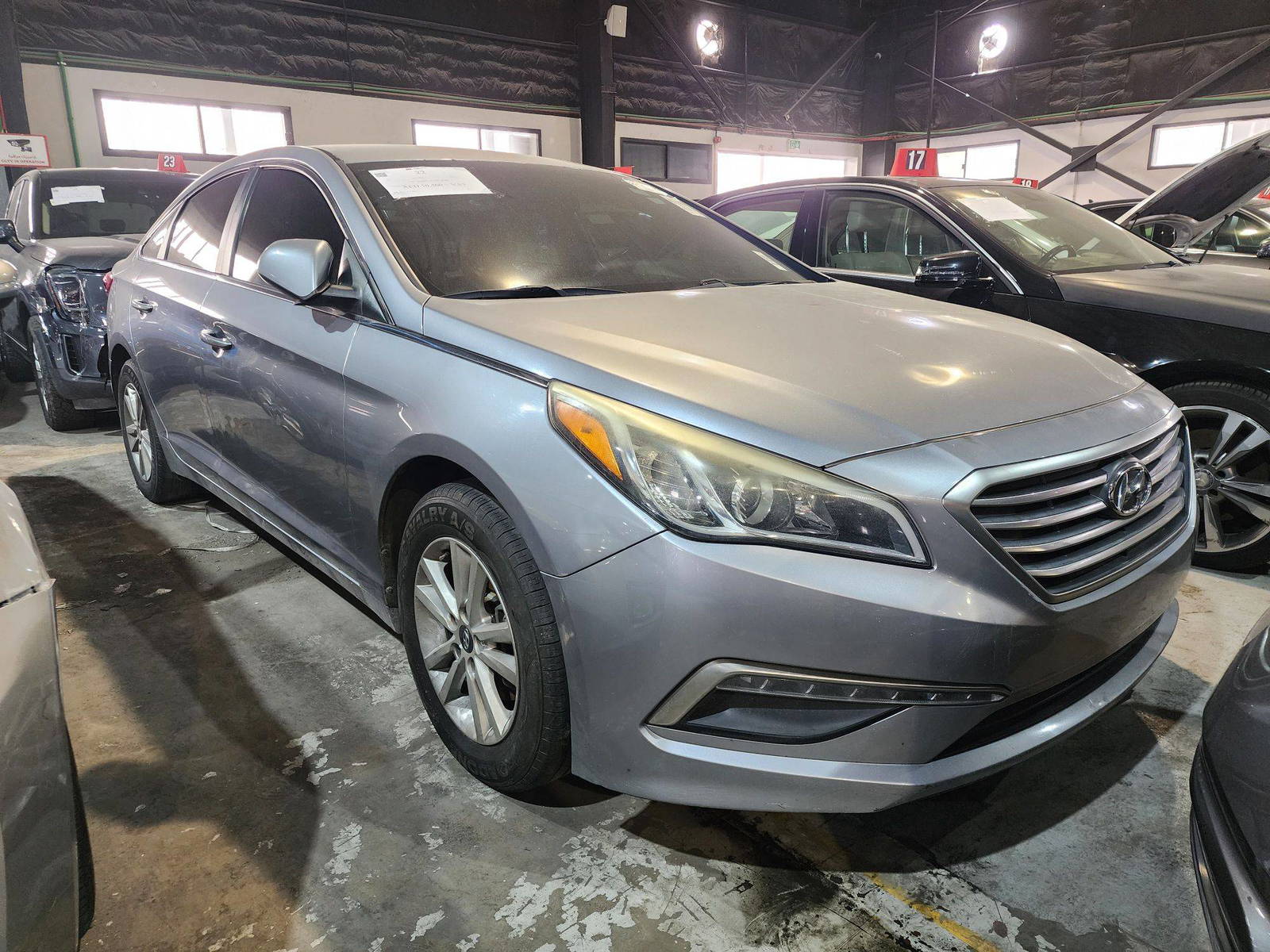 2015 HYUNDAI SONATA — 202820 Miles — Lot 3879432 — Al Quoz - Marhaba Auctions Used Cars - Image 9