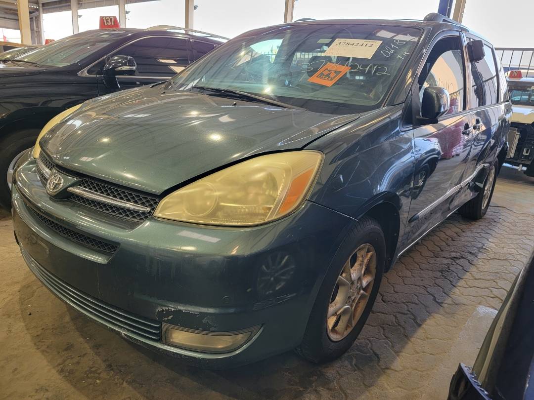 2004 TOYOTA SIENNA — 207112 Miles — Lot 37842412 - Marhaba Auctions Used Cars - Image 6