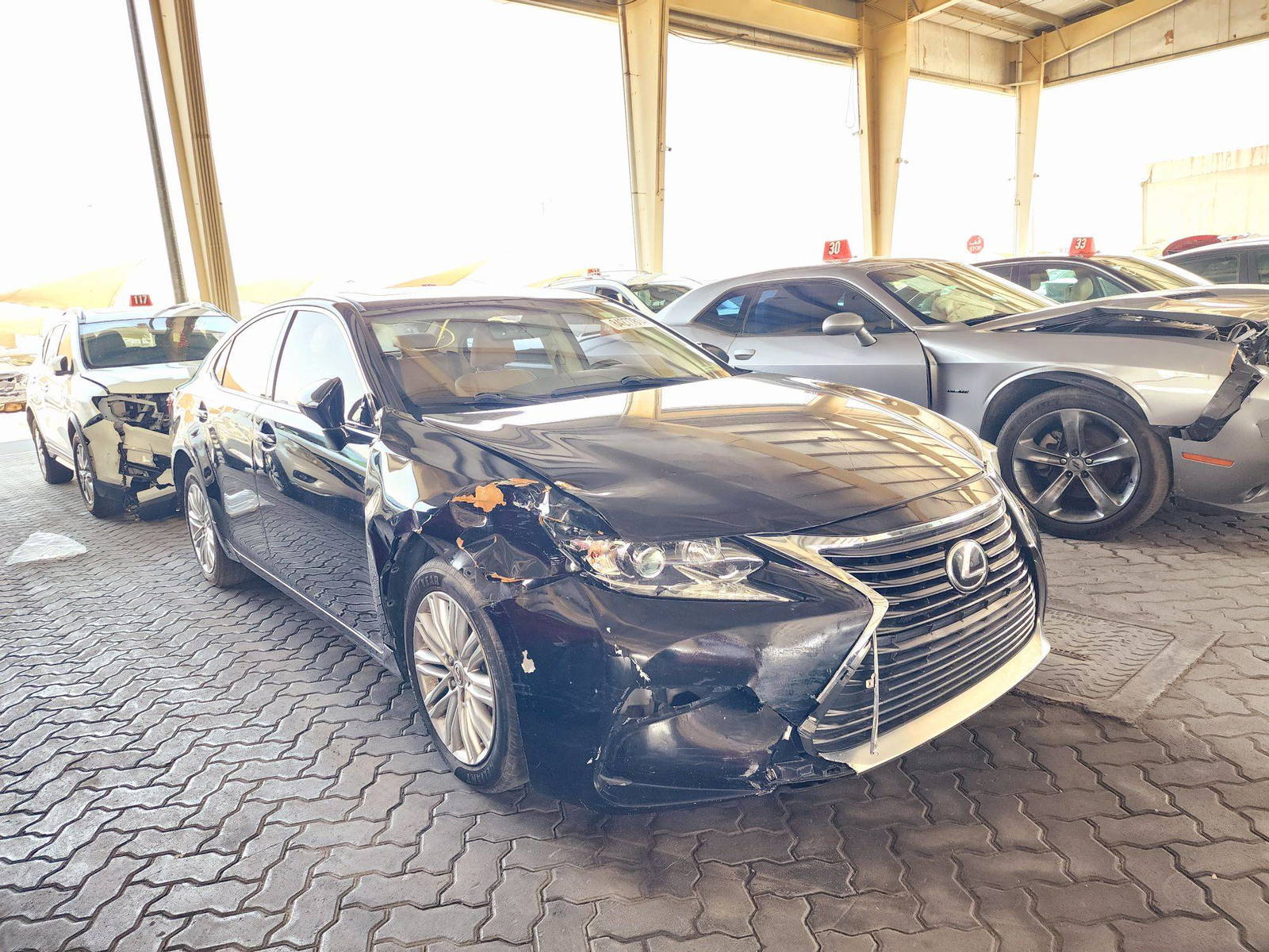 2016 LEXUS ES 350 — 106419 Miles — Lot G2225473 — Main - Marhaba Auctions Used Cars - Image 4