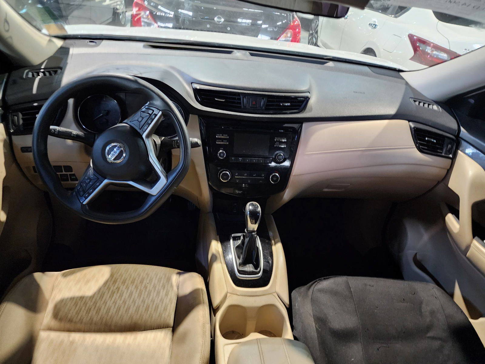 2017 NISSAN ROGUE — 84824 Miles — Lot 574979 — Al Quoz - Marhaba Auctions Used Cars - Image 8