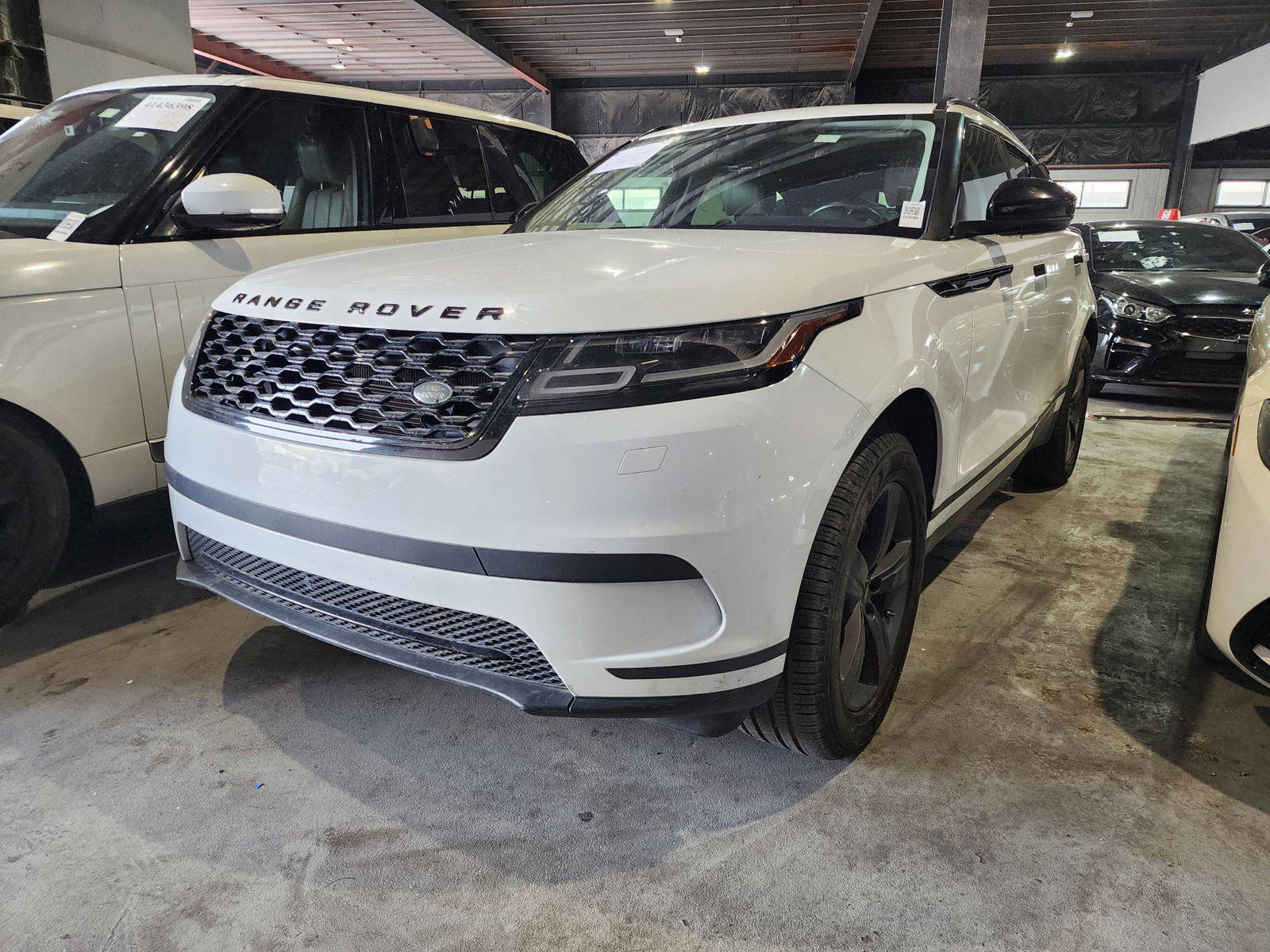LAND ROVER RANGE ROVER VELAR 2018 - Marhaba Auction Used Cars - Image 3