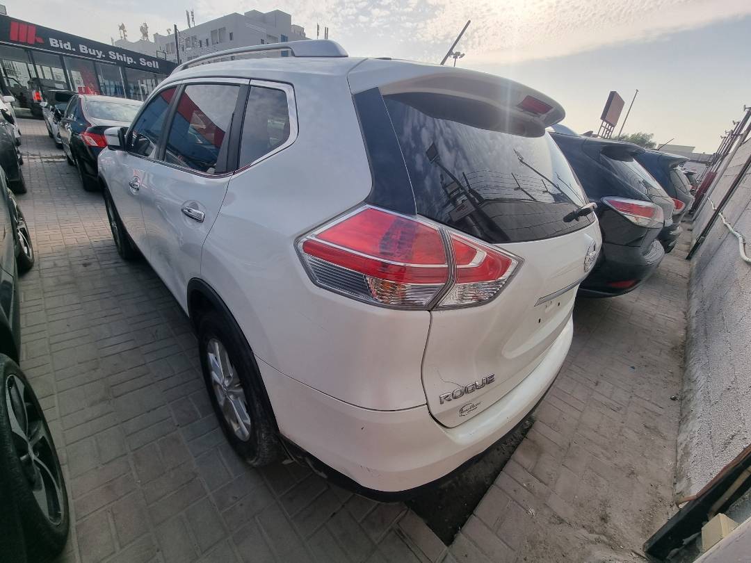 2016 NISSAN ROGUE — 214322 Miles — Lot 666576 — Ind. 12 - Marhaba Auctions Used Cars - Image 4