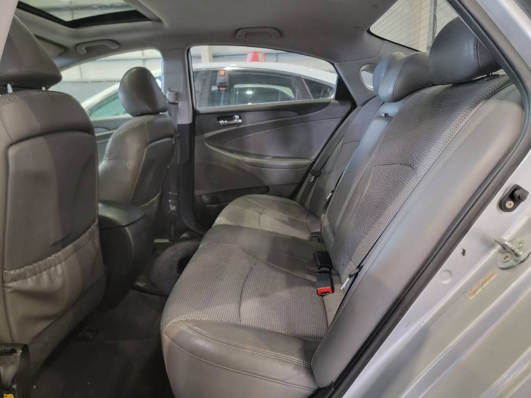 2011 HYUNDAI SONATA — 133808 Miles — Lot 36830734 — Main - Marhaba Auctions Used Cars - Image 8