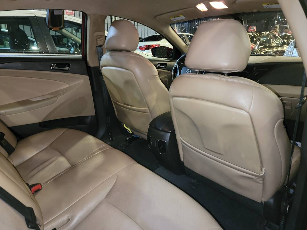 2013 HYUNDAI SONATA — 179000 Miles — Lot DA083124 - Marhaba Auctions Used Cars - Image 4