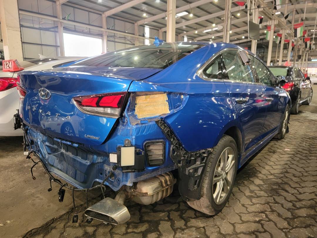 2018 HYUNDAI SONATA — 71407 Miles — Lot 680425 — Main - Marhaba Auctions Used Cars - Image 4