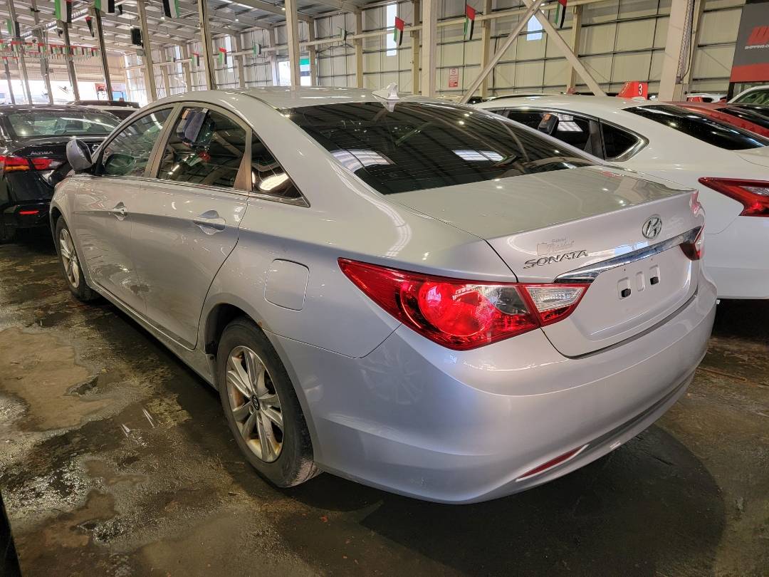 2011 HYUNDAI SONATA — 165558 KM — Lot H281152 — Main - Marhaba Auctions Used Cars - Image 5