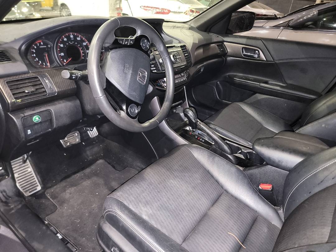 2017 HONDA ACCORD — 144758 Miles — Lot 66195323 - Marhaba Auctions Used Cars - Image 9