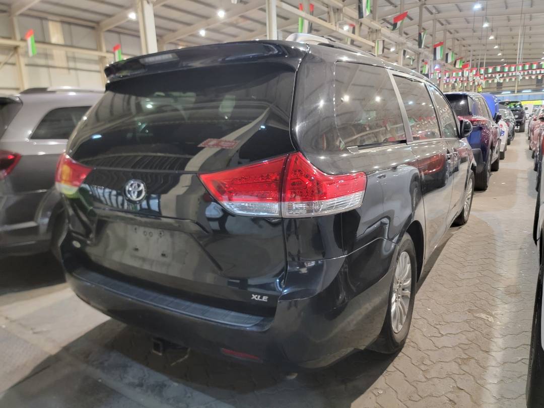 2012 TOYOTA SIENNA — 267676 Miles — Lot CS276879 — Main - Marhaba Auctions Used Cars - Image 5