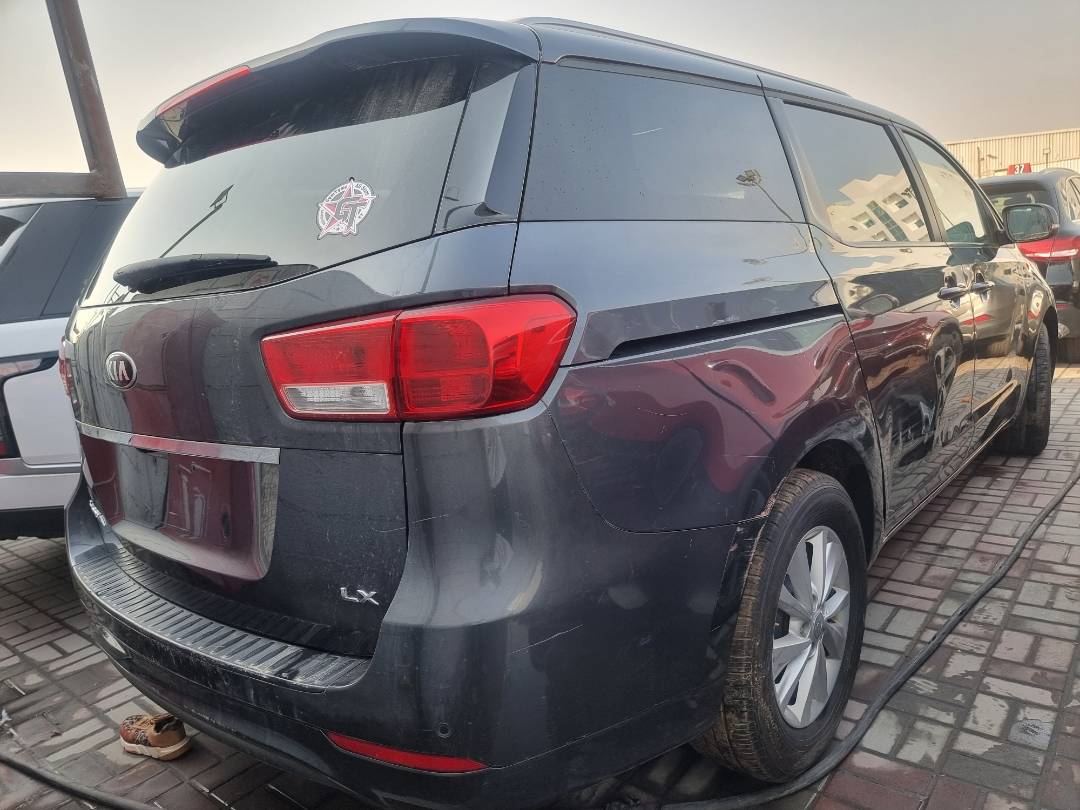 2017 KIA SEDONA — 154197 Miles — Lot 6280429 — Main - Marhaba Auctions Used Cars - Image 3