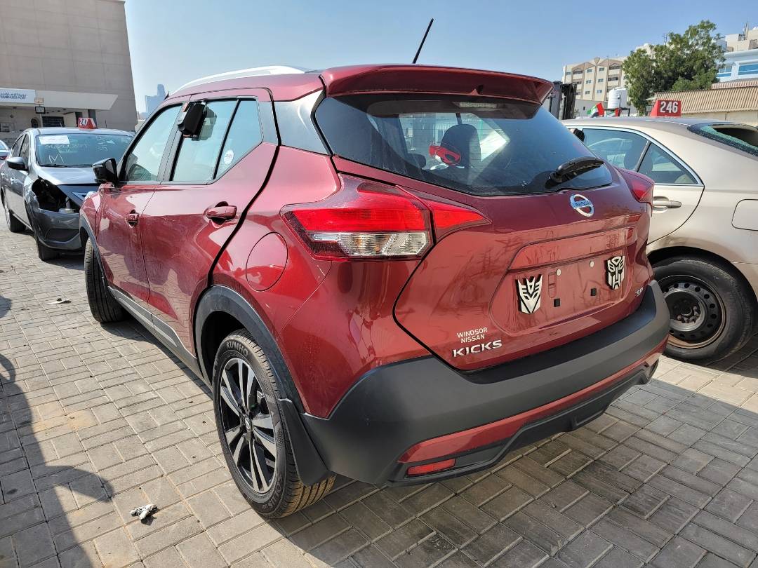 2019 NISSAN KICKS — 58815 Miles — Lot KL495399 - Marhaba Auctions Used Cars - Image 3