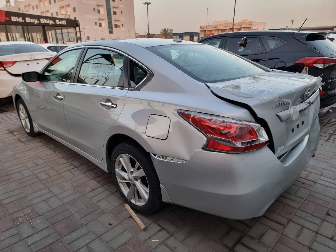 2015 NISSAN ALTIMA — 222115 KM — Lot 214587 — Ind. 12 - Marhaba Auctions Used Cars - Image 5