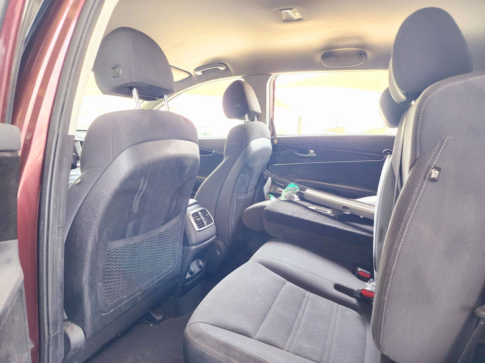 KIA SORENTO 2018 - Marhaba Auction Used Cars - Image 6