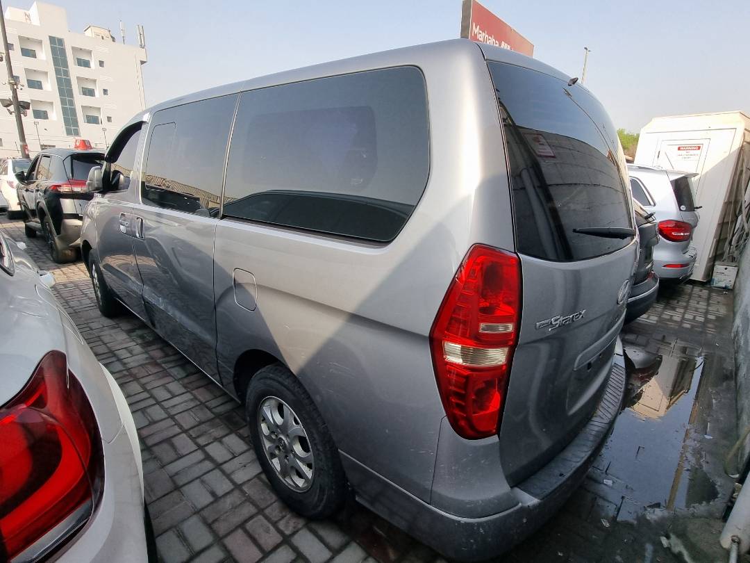 2012 HYUNDAI GRAND STAREX — 176693 KM — Lot 402226 — Ind. 12 - Marhaba Auctions Used Cars - Image 5