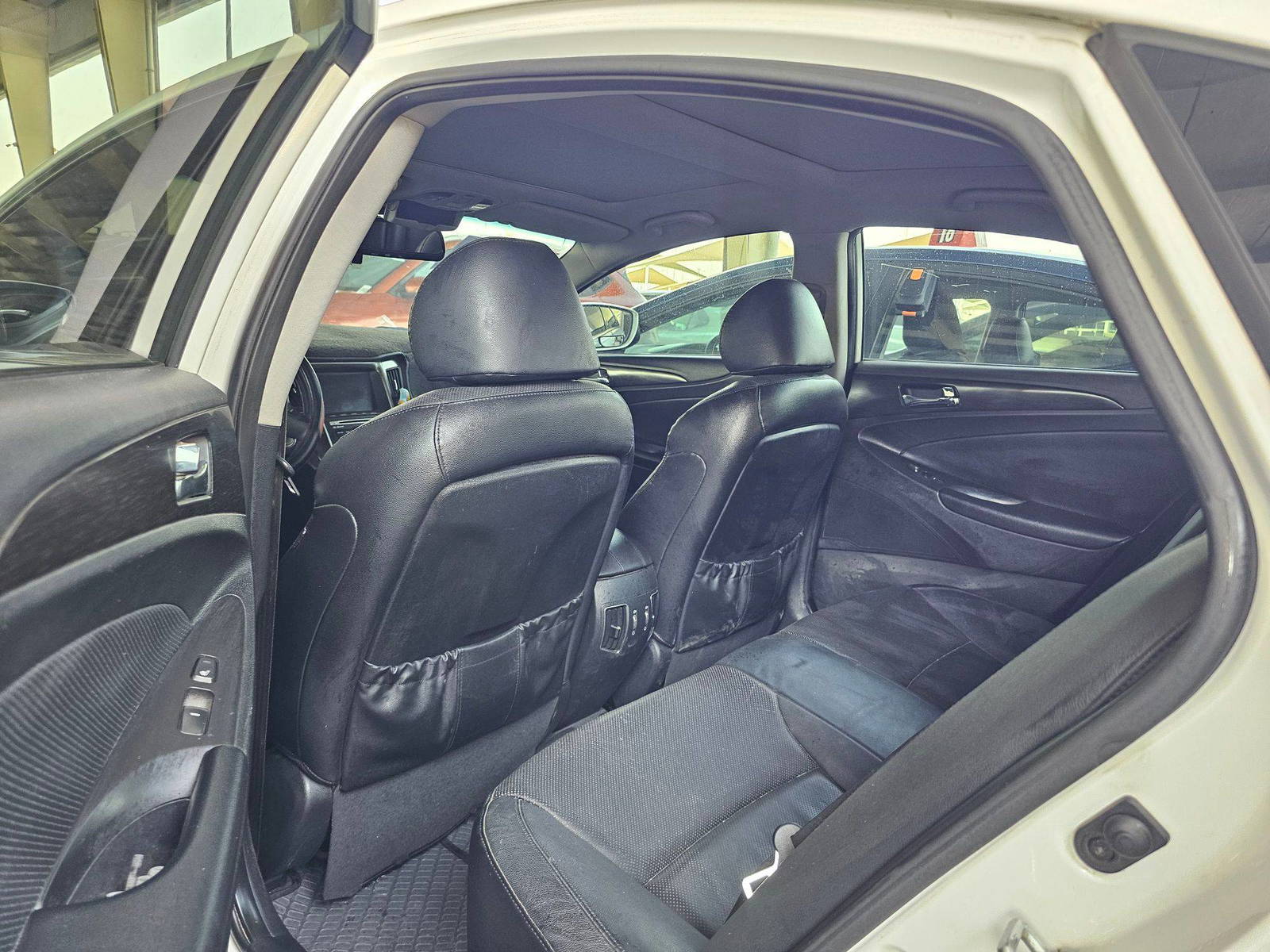 HYUNDAI SONATA 2012 - Marhaba Auction Used Cars - Image 6