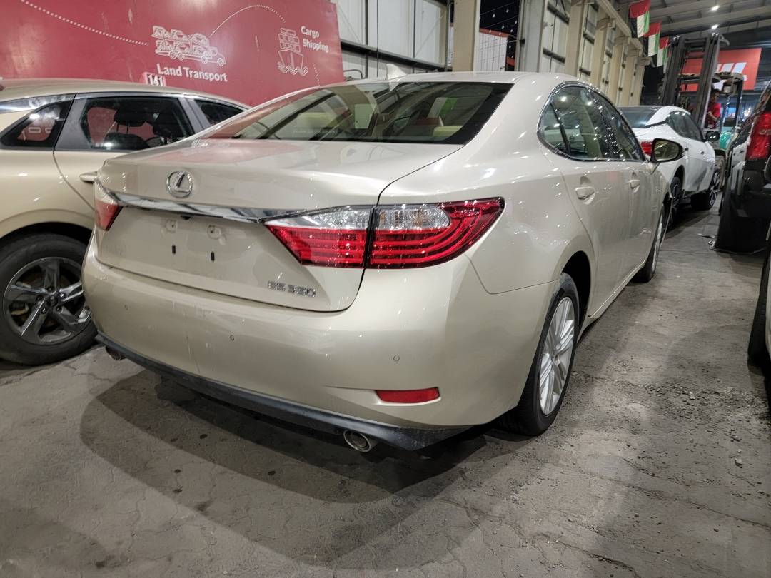 2015 LEXUS ES 350 — 126582 Miles — Lot 2157625 — Main - Marhaba Auctions Used Cars - Image 3