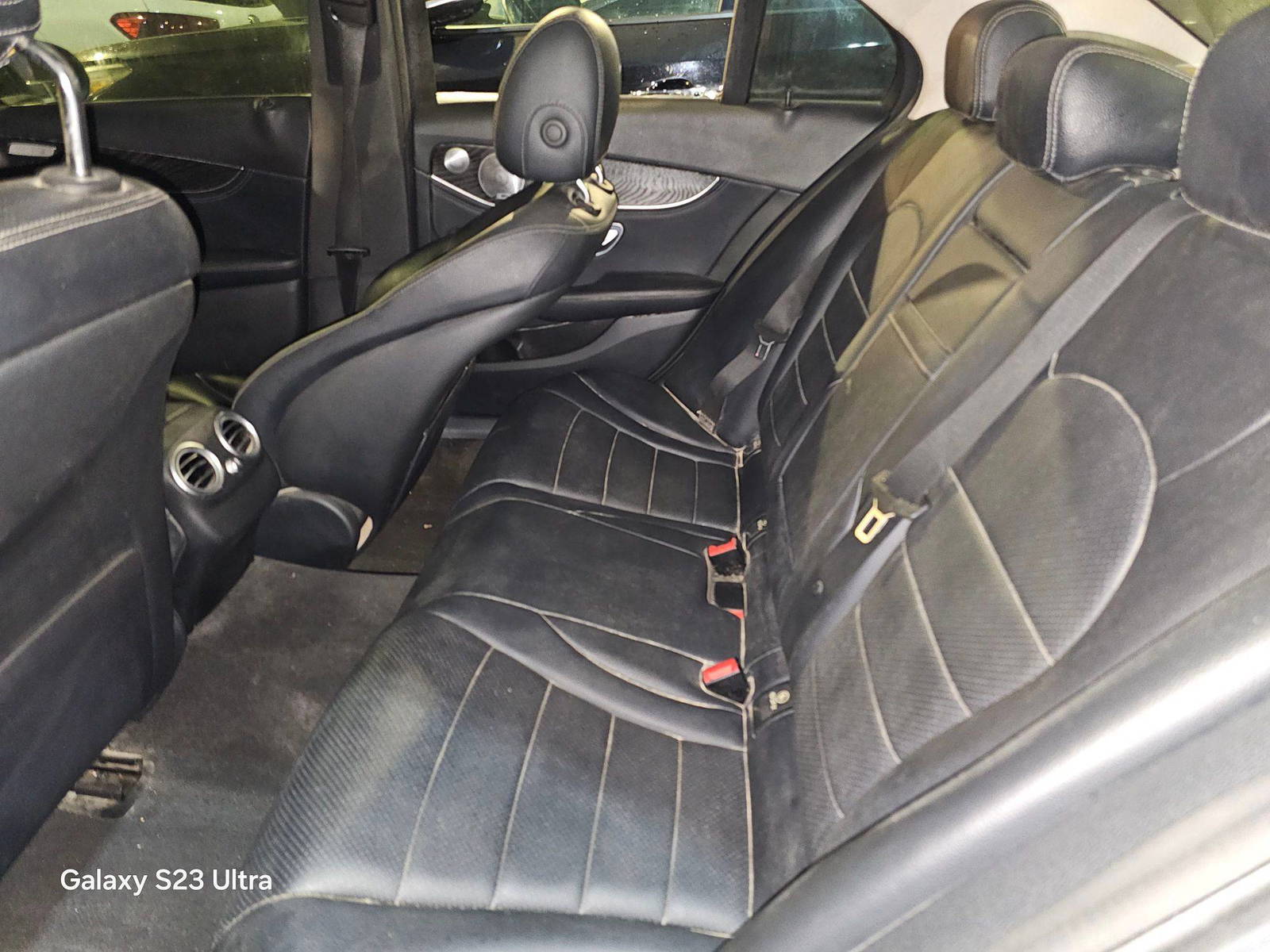 MERCEDES BENZ C300 2015 - Marhaba Auction Used Cars - Image 9