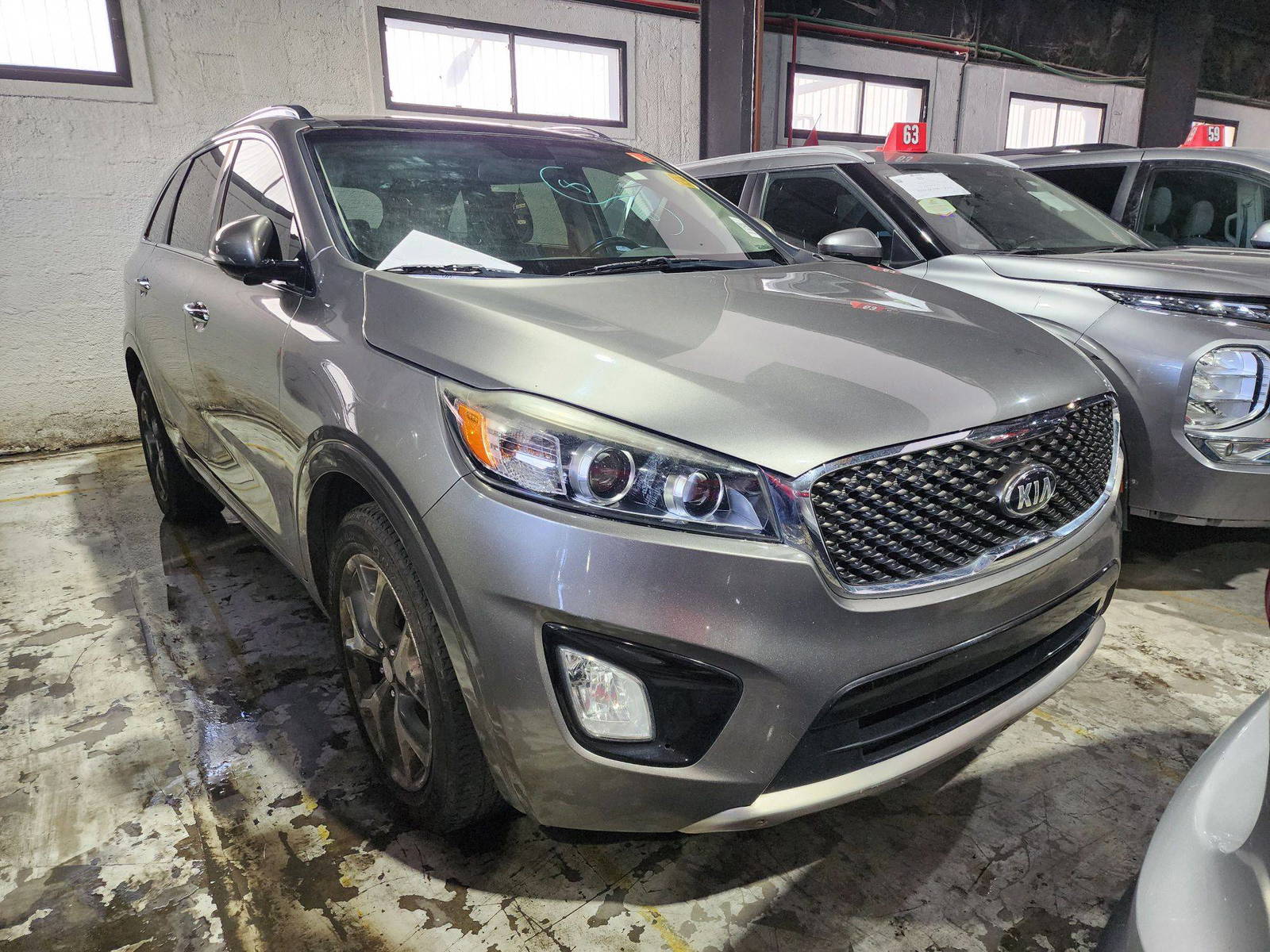 2016 KIA SORENTO — 139155 Miles — Lot 47693 — Souq - Marhaba Auctions Used Cars - Image 4