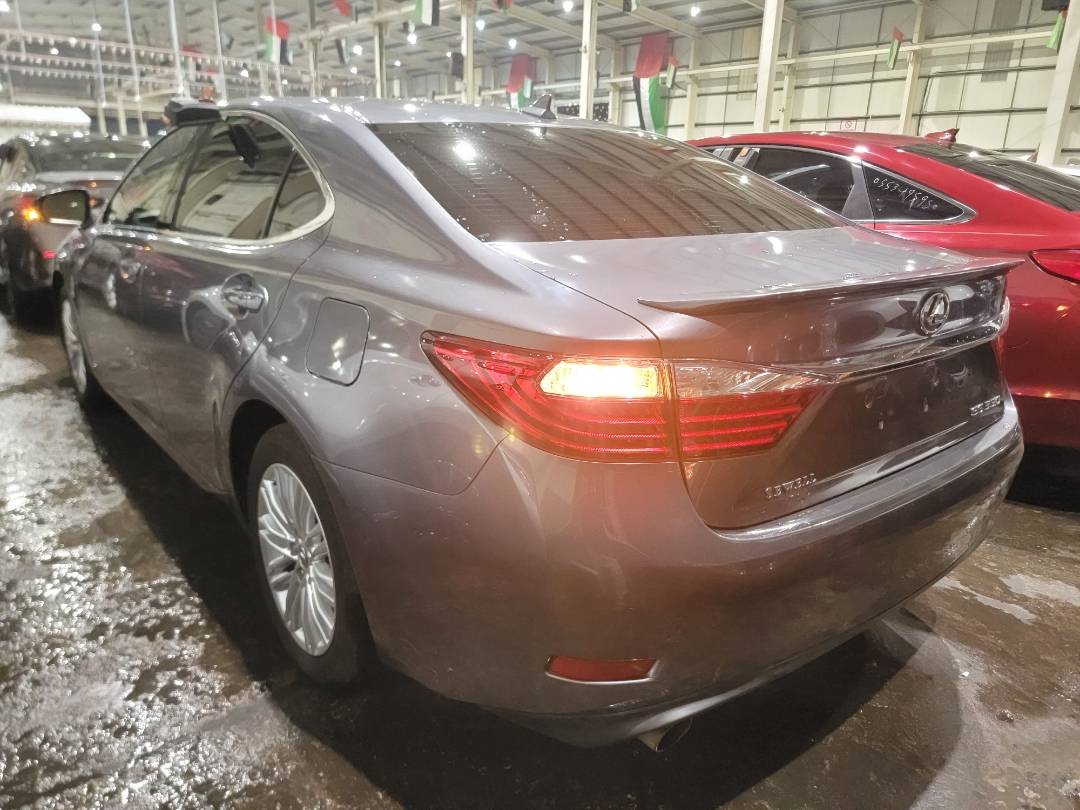 2013 LEXUS ES 350 — 147630 Miles — Lot 055126 - Marhaba Auctions Used Cars - Image 11