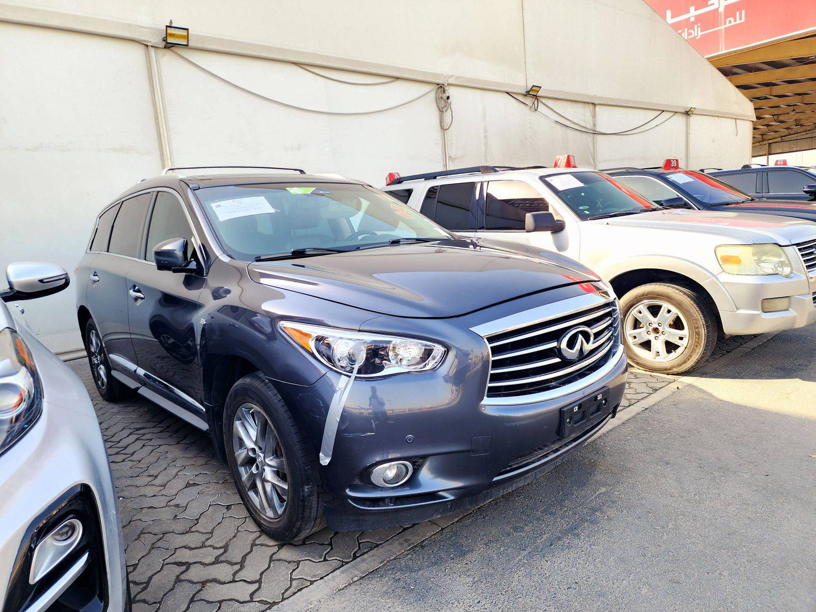 2014 INFINITI QX60 — 132886 Miles — Lot 862296 — Souq - Marhaba Auctions Used Cars - Image 5